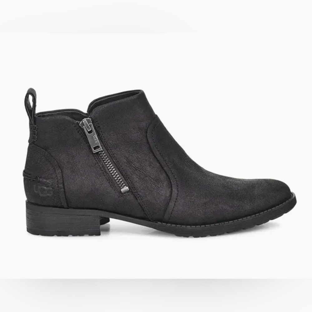 UGG Aureo II Women's Black Ankle Booties. Size US 9 / EU 40. Excellent condition